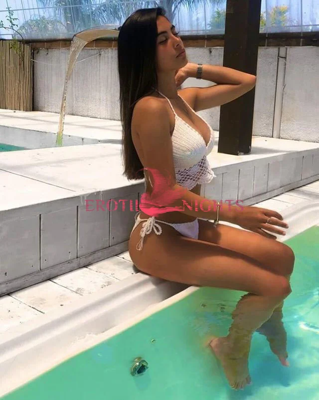 Delhi Girlfriend Experience Escorts