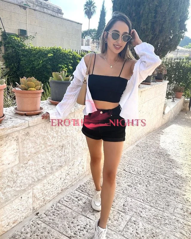Riya-air-hostess-escort-delhi-12 Riya-air-hostess-escort-delhi-12
