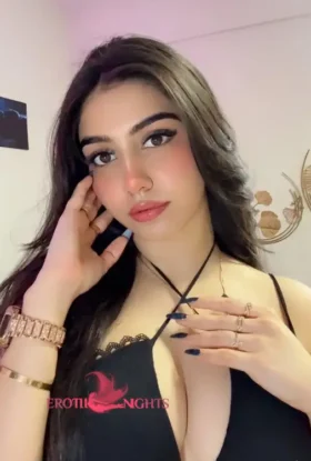 Rhea Indian escort in Chanakyapuri, Delhi (1)